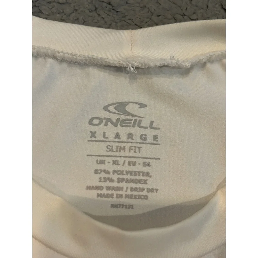 O'Neill Mens XL Slim Fit Rash Guard Short Sleeve Swim Shirt Cream Logo RN77131